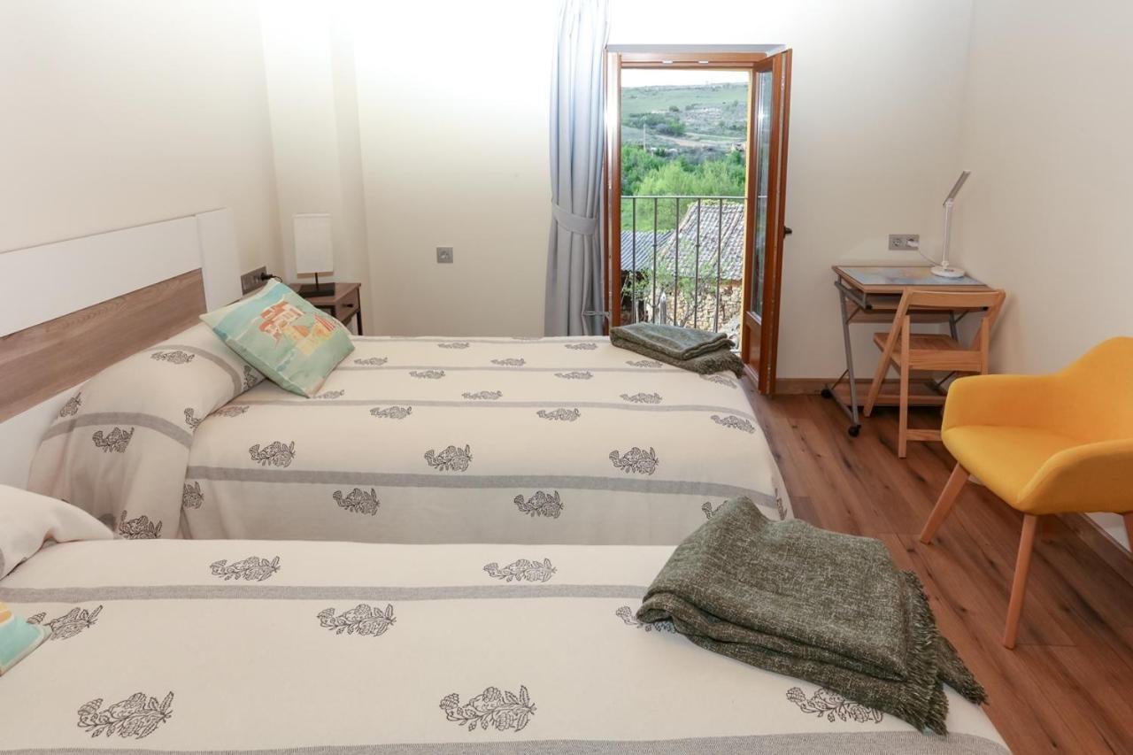 Apartamentos Turisticos Ribera Natura San Martin de Rubiales المظهر الخارجي الصورة