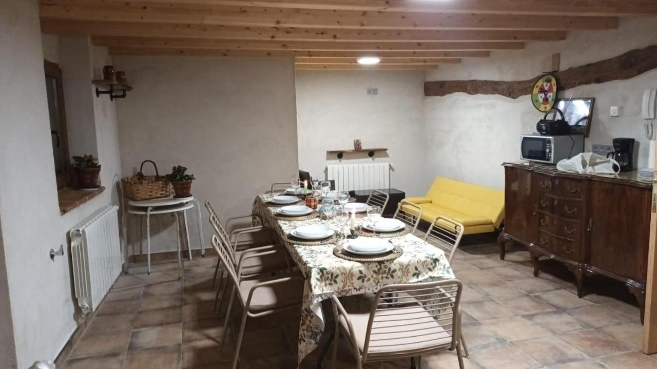 Apartamentos Turisticos Ribera Natura San Martin de Rubiales المظهر الخارجي الصورة
